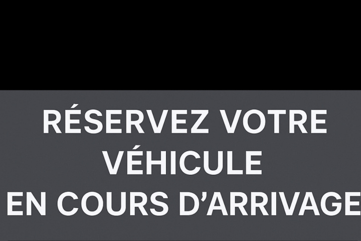 carrfeour Logo